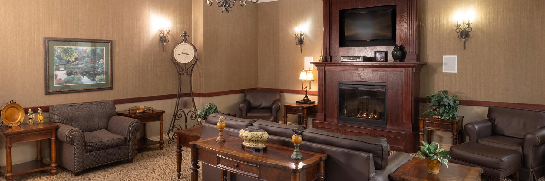 Sitting area with fireplace at the Villages of Jackson Creek