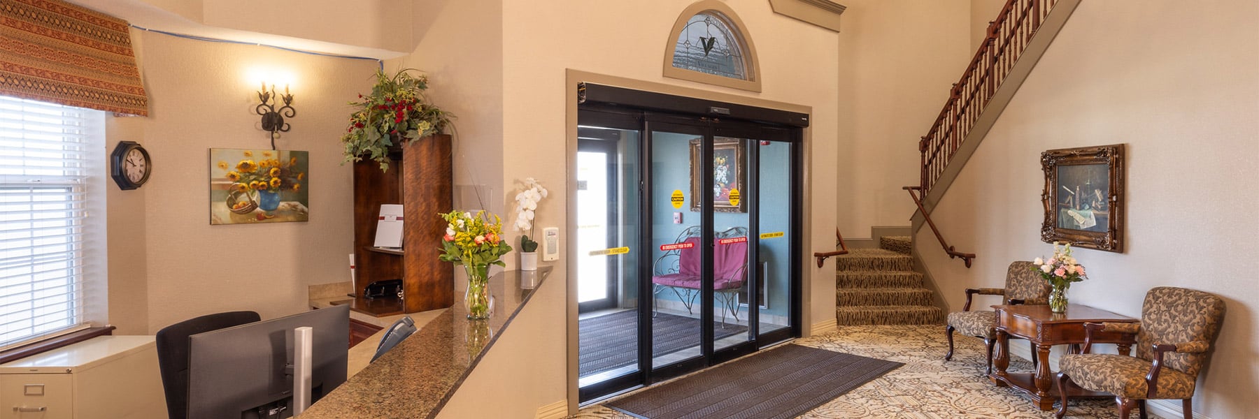 front desk and lobby at the Villages of Jackson Creek